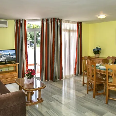 Apartahotel Ona Campanario